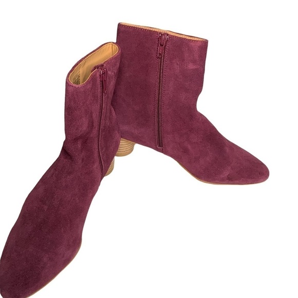 NWOB Soludos purple ankle booties with side zipper. Size 7 - Picture 6 of 8